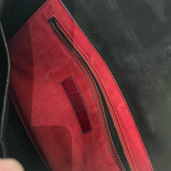 Authentic ROCKSTUD VALENTINO HANDBAG! - Picture 5 of 6